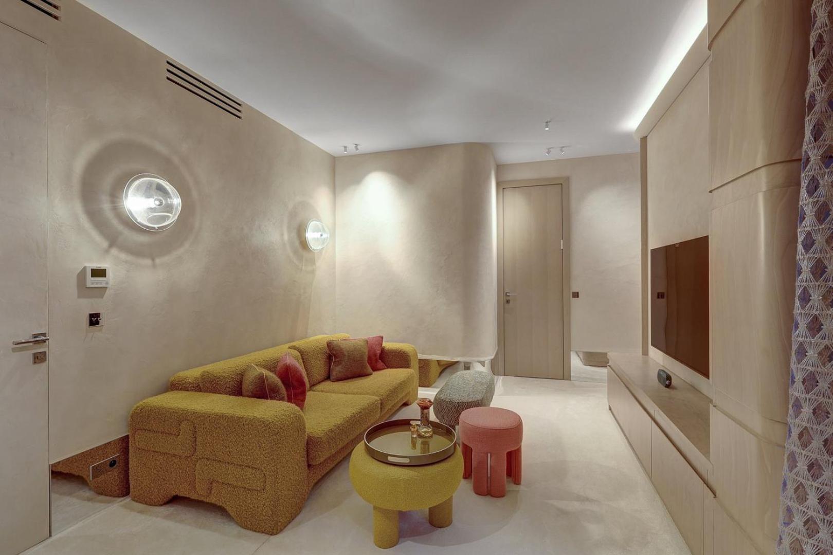 671 Bon Marche - Superbe A *